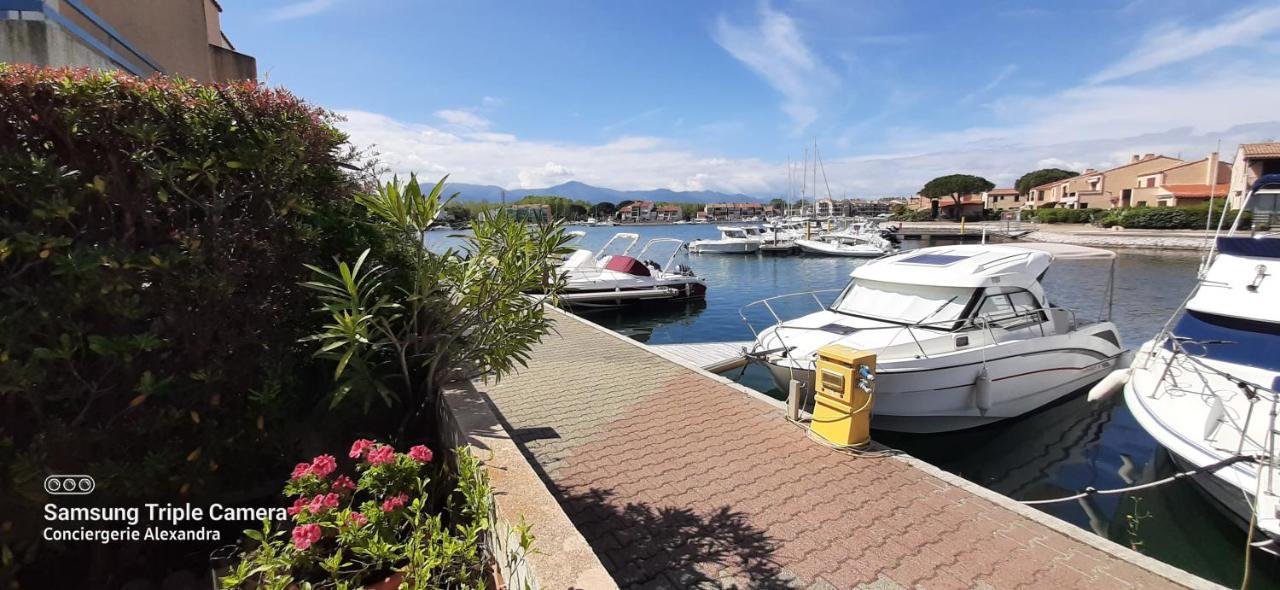 Villa Aux Capellans Sur La Marina Pour 4 Personnes - Vue Marina - Parking - Plage A 5 Min A Pied Saint-Cyprien  Exterior photo